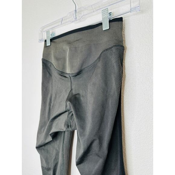 Lululemon Graphite Gray Seamless Mesh High Rise Training Tights Yoga Pants 4 - Picture 9 of 11